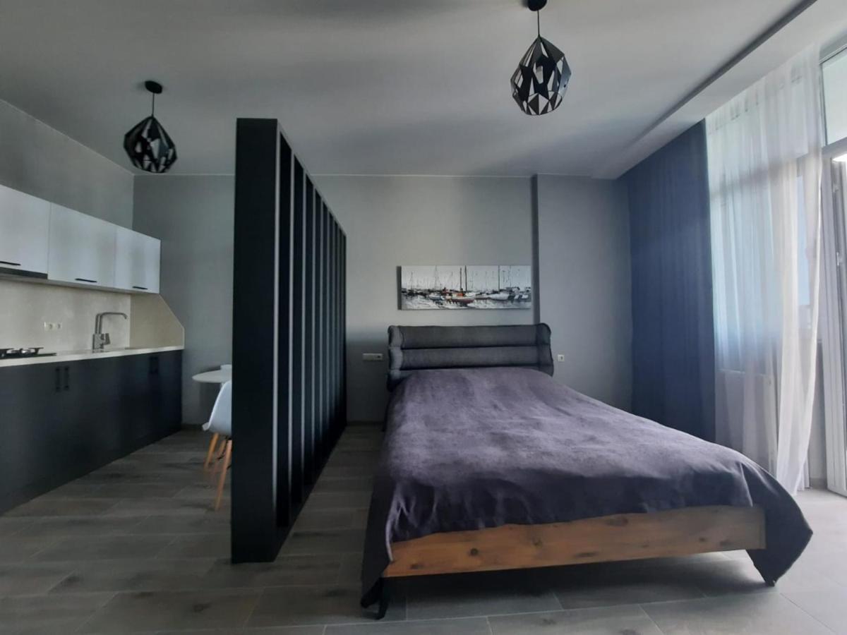 Pirosmani Mini Hotel Batumi Esterno foto