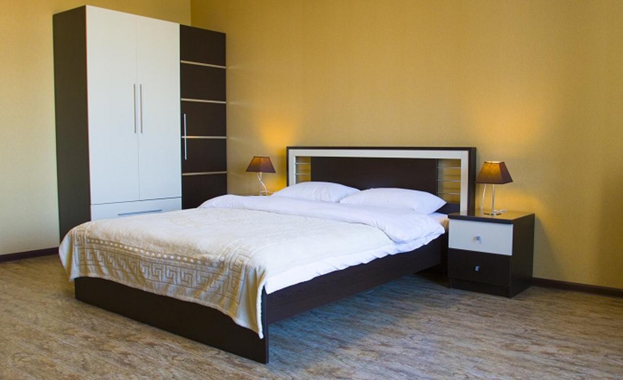 Pirosmani Mini Hotel Batumi Esterno foto